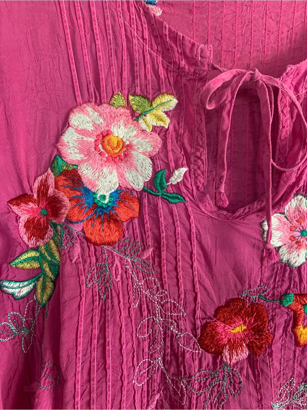 Johnny Was Bright Fuchsia Embroidered Peasant Tunic - Picture 6 of 14